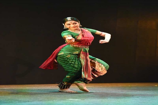 Swati Sougandhikam explores the beauty of classical dances